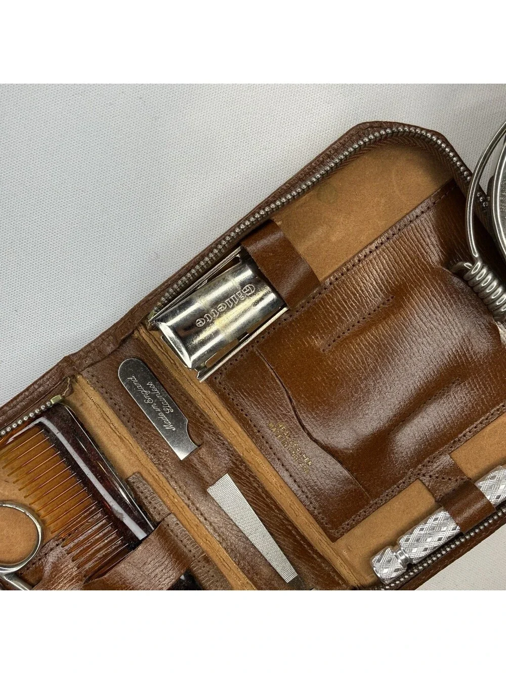 Vintage Trojan Made in England Leather Travel Grooming Shaving Kit Gillette